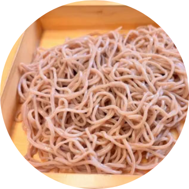 さくらそば粉セット（九頭竜二八[さくら風味] 1kg＋福井県産はな粉200g）の表面拡大